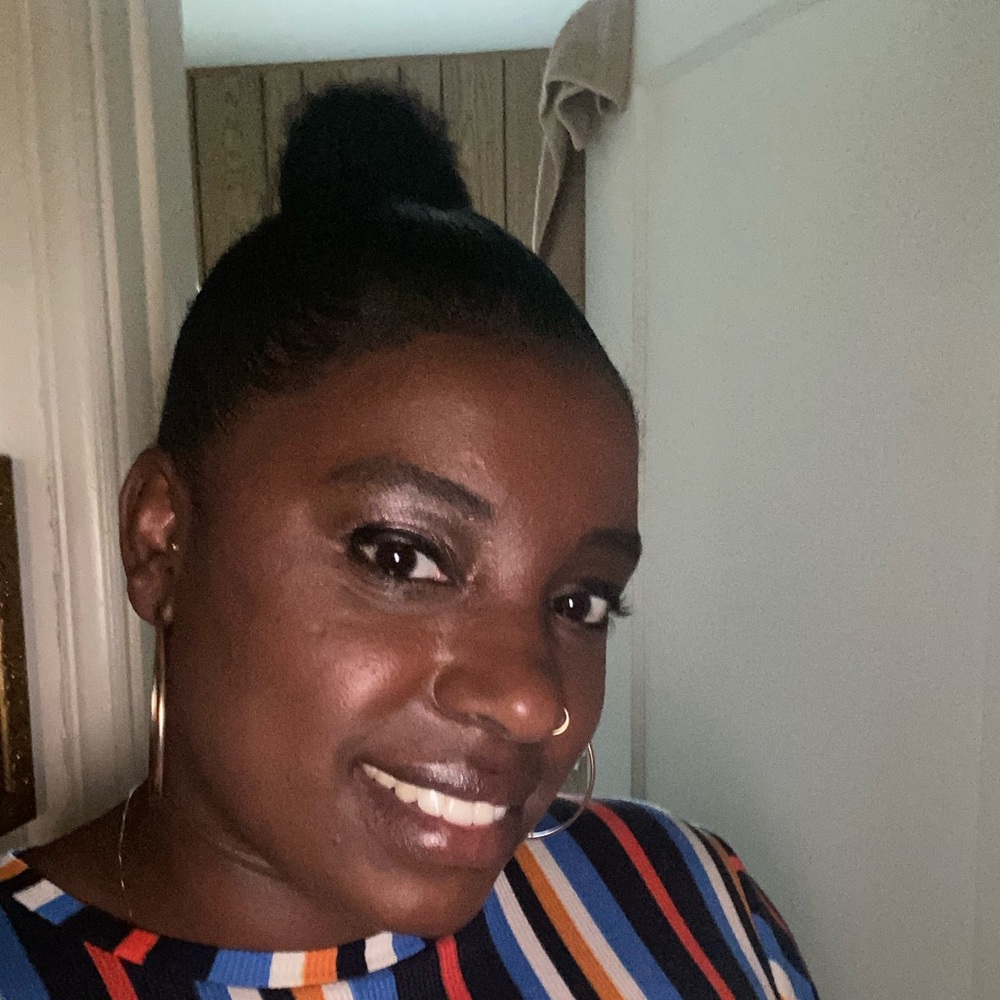 Meet your Posher, Shronda